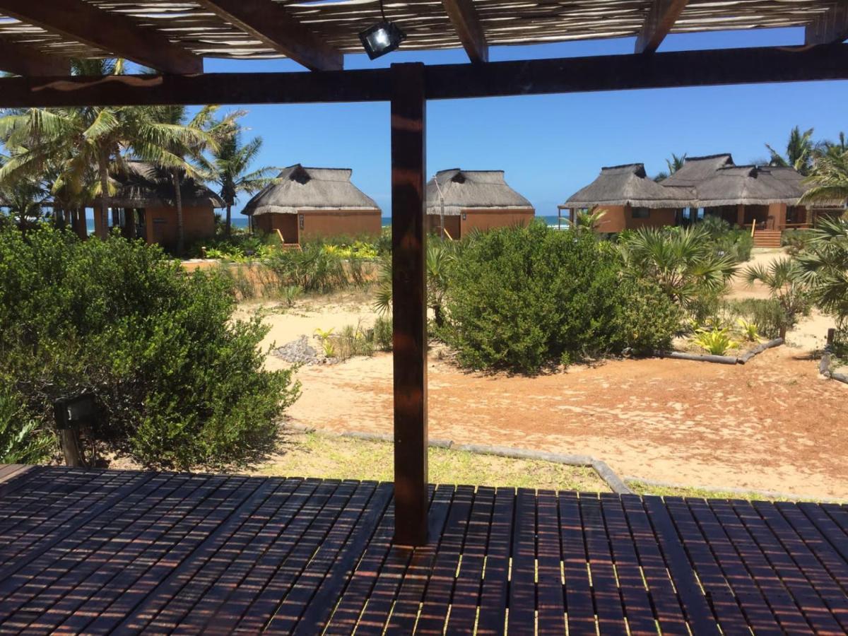 Eclectic Beach Retreat Cabo Nhamua Extérieur photo