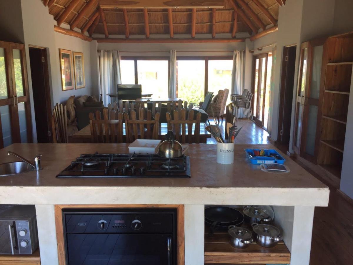 Eclectic Beach Retreat Cabo Nhamua Extérieur photo